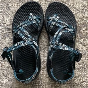 Chaco’s women’s sandals size 9